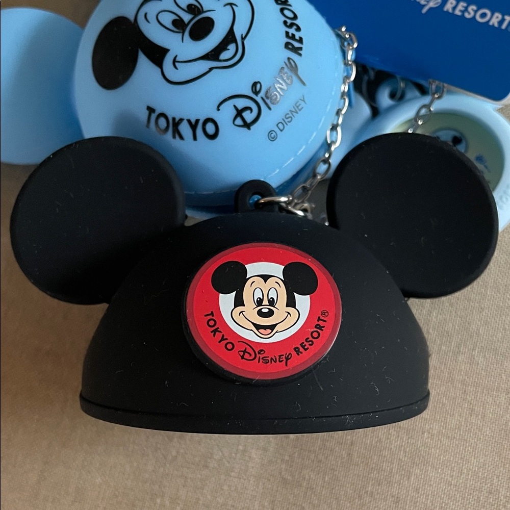 Tokyo Disney Mickey Mouse Keychain and coin purse Set - Picture 3 of 3